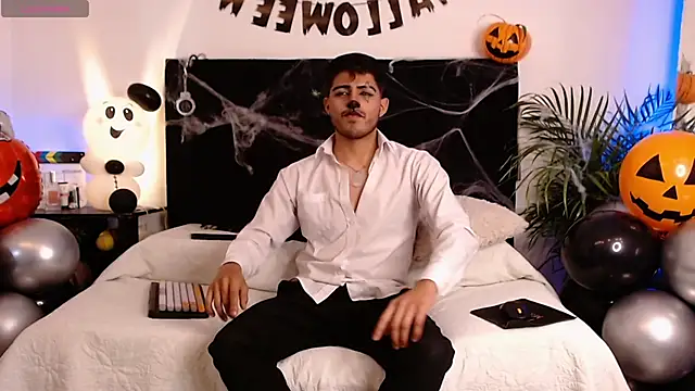 jaiden thoner online show from 10/31/25, 04:13