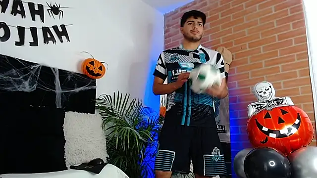 jaiden thoner online show from 10/31/25, 07:26