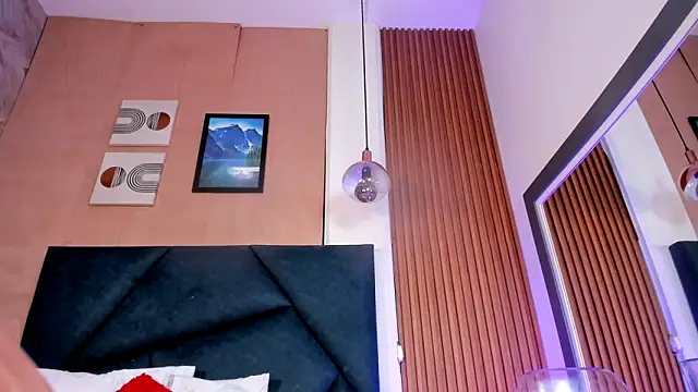 Ivy Spicy online show from 03/25/26, 08:26