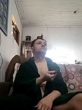 Snapshot of mayhenthisway chatting on 10/30/25, 08:53 mayhenthisway online show from 10/30/25, 08:53