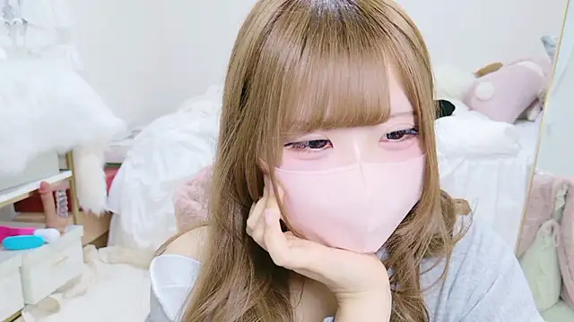 Snapshot of Ichiru_xsc chatting on 11/19/25, 07:08 Ichiru xsc online show from 11/19/25, 07:08