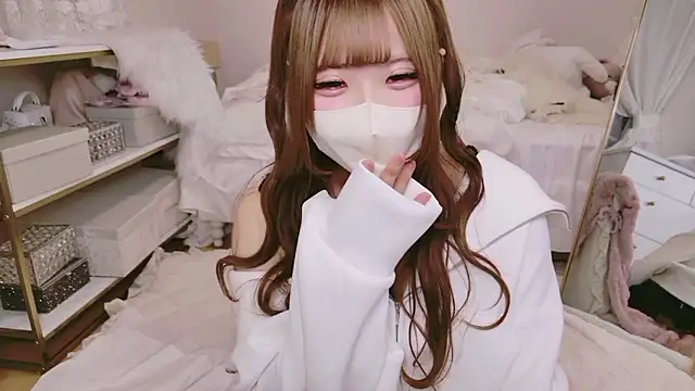 Snapshot of Ichiru_xsc chatting on 02/11/26, 10:53 Ichiru xsc online show from 02/11/26, 10:53