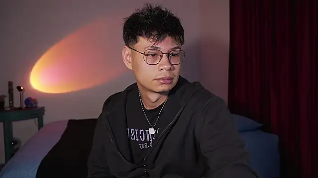 estmonnn online show from 01/18/26, 11:30