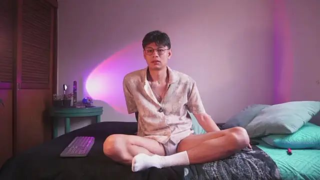 estmonnn online show from 03/07/26, 10:40