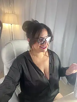 best secret online show from 04/21/26, 10:43