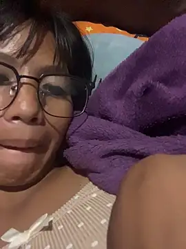 hottiebabe23 online show from 11/24/25, 02:28