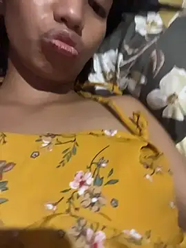 hottiebabe23 online show from 12/22/25, 01:24