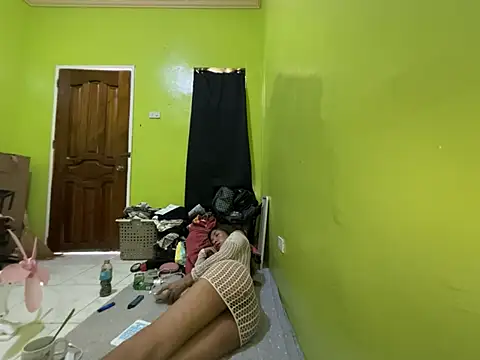 kittyhugecock online show from 03/03/26, 04:51