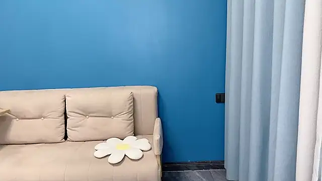 ella55-- online show from 04/07/26, 01:06