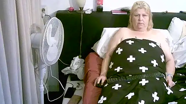 Sylviastar46 online show from 11/21/25, 09:02