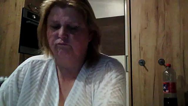 Sylviastar46 online show from 03/22/26, 08:56