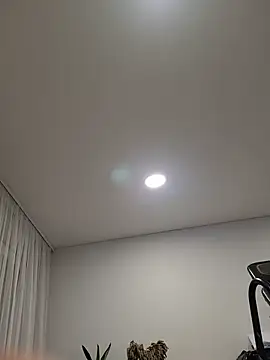 hotestanal online show from 11/06/25, 04:08