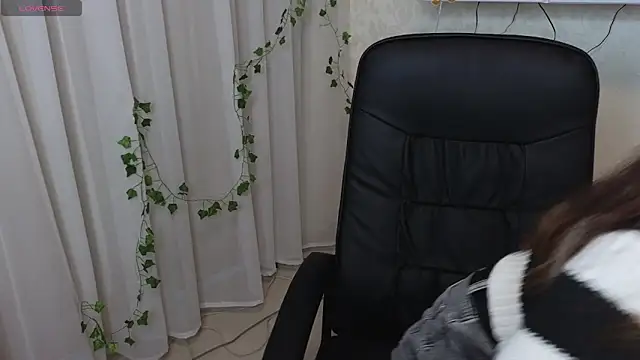 Ulyanix online show from 02/07/26, 05:11