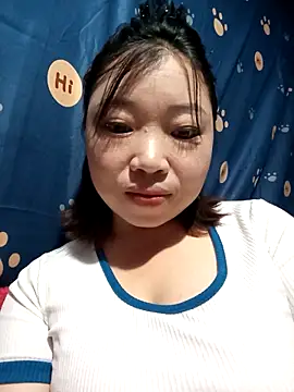 julybe online show from 11/18/25, 02:17