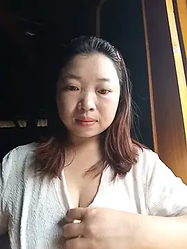 julybe online show from 07/16/26, 07:14