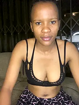 Maahlerh123 online show from 10/29/25, 08:54