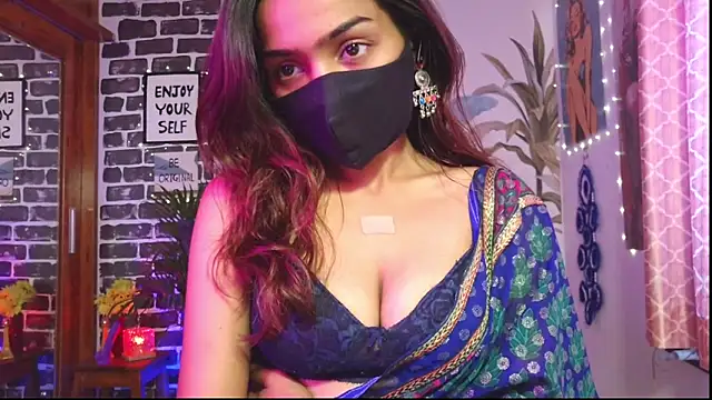 Saloni9 online show from 04/06/26, 04:21