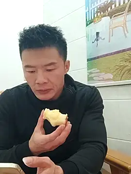 tian7788 online show from 12/21/25, 03:08