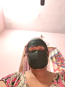 pujapujarrrr online show from 12/15/25, 04:50