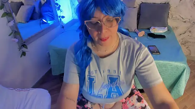 Jiah Park online show from 11/25/25, 02:44