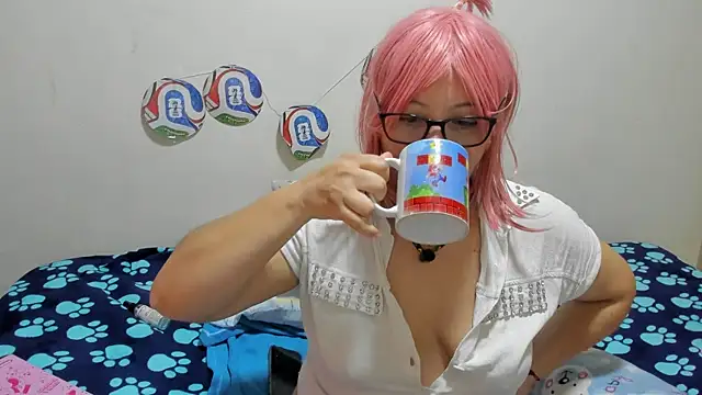 Snapshot of Jiah_Park chatting on 07/19/26, 07:23 Jiah Park online show from 07/19/26, 07:23