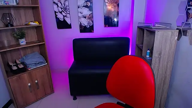 roseefancy19 online show from 11/25/25, 11:21