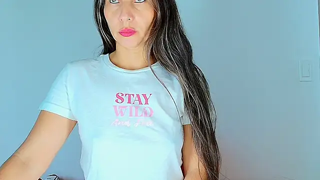 alana pink95 online show from 03/05/26, 12:23