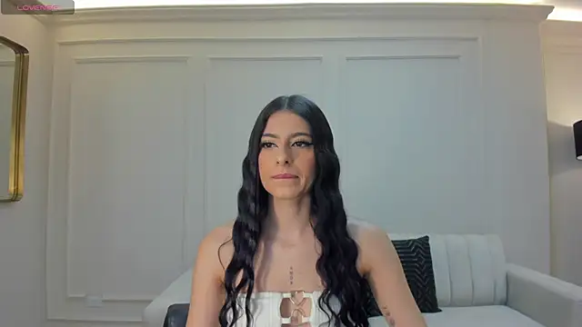 BellaConnorX online show from 11/30/25, 04:05