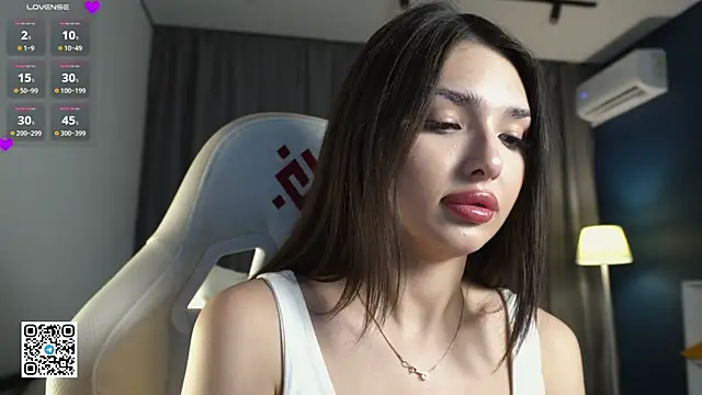 candylolly   online show from 11/14/25, 03:00