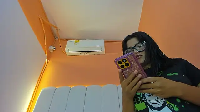 DamianandEva online show from 01/16/26, 01:04