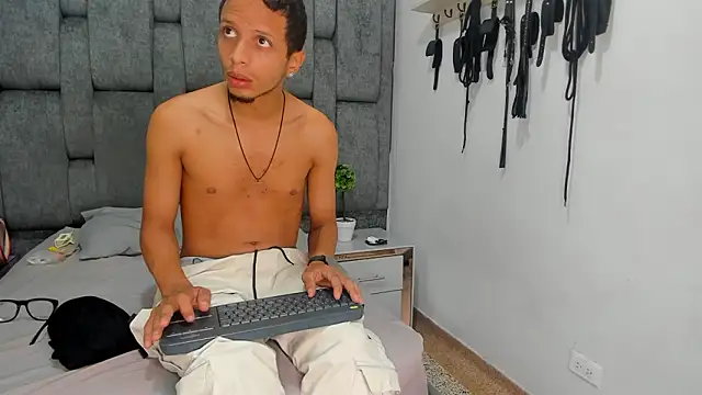 DamianandEva online show from 03/28/26, 12:49