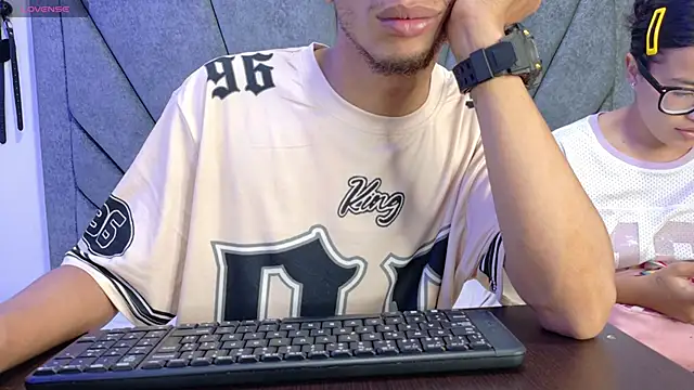 DamianandEva online show from 03/29/26, 12:38