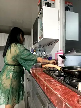 Natural BIGASS Nina online show from 12/04/25, 10:24