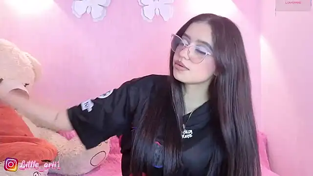 Little arii online show from 05/13/26, 07:11