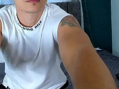 Latin Pboy online show from 01/14/26, 09:52