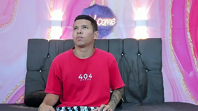 Steven19 LatinBoy online show from 12/05/25, 11:30