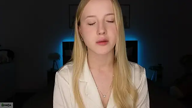 adele armass online show from 02/04/26, 08:58