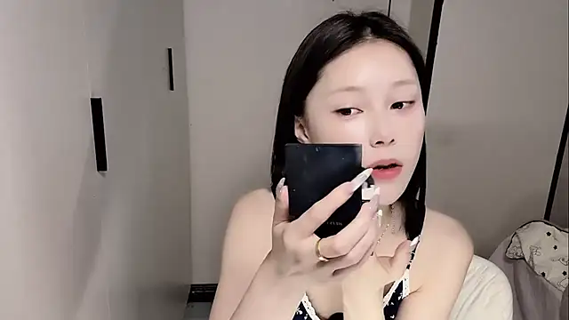 yuyu-33 online show from 05/12/26, 06:32