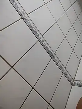 vim045 online show from 10/31/25, 02:23