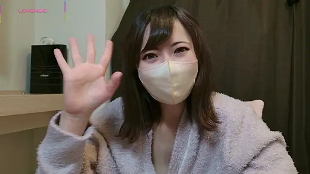 Miyo   online show from 04/13/26, 10:15