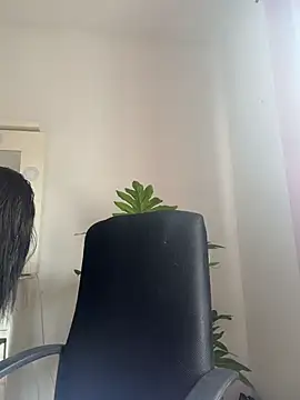 Snapshot of BabyLauritaa chatting on 07/04/26, 07:31 BabyLauritaa online show from 07/04/26, 07:31
