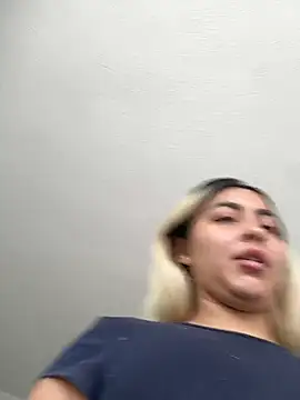 Elina Hills online show from 03/01/26, 06:21