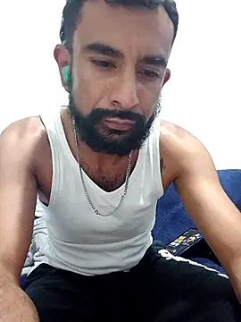 Snapshot of Barbanegra91mx chatting on 06/21/26, 01:19 Barbanegra91mx online show from 06/21/26, 01:19