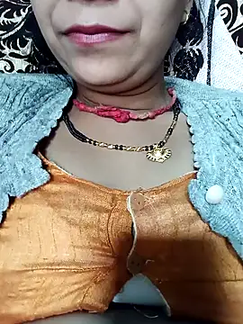 Snapshot of Sangita_g chatting on 11/27/25, 06:15 Sangita g online show from 11/27/25, 06:15