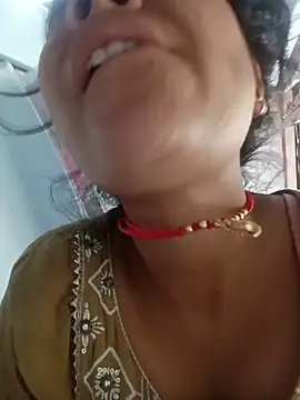 Snapshot of Sangita_g chatting on 06/10/26, 04:12 Sangita g online show from 06/10/26, 04:12
