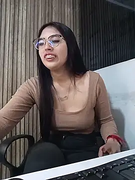 Valk submissive online show from 03/22/26, 04:27