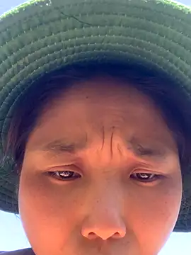 bi-bo123 online show from 11/27/25, 06:37