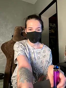 ZlatoslavaLo online show from 11/15/25, 05:38