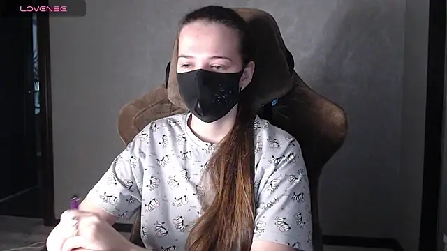 ZlatoslavaLo online show from 11/26/25, 06:47