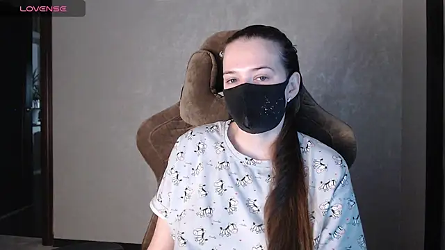 ZlatoslavaLo online show from 12/01/25, 06:18